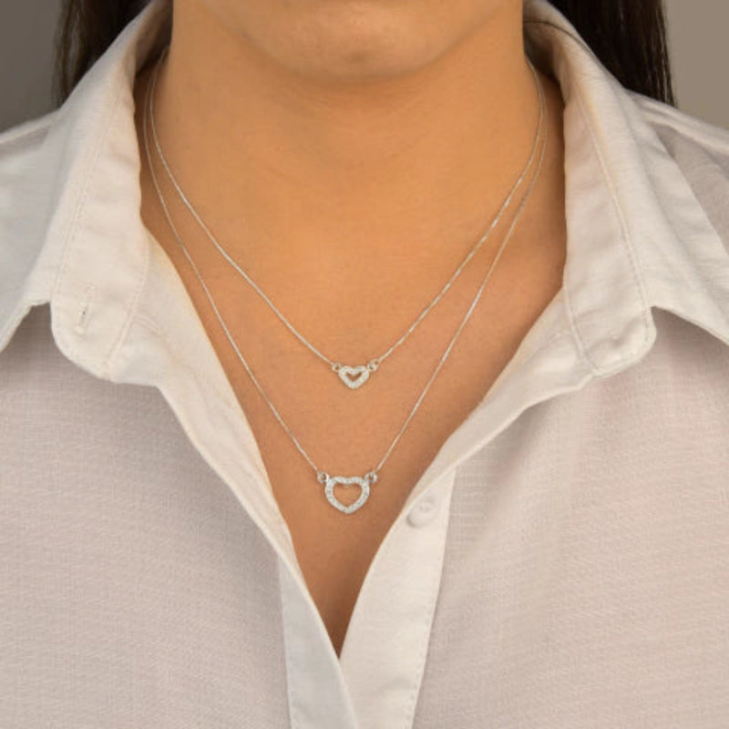 Gargantilha Dupla Com Corações Cravejados Prata 925