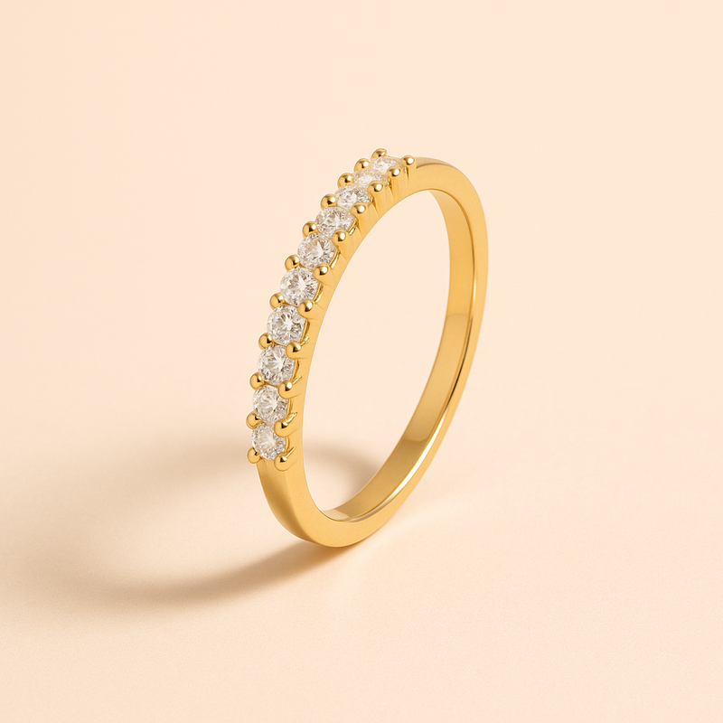 Anel em Ouro 18K com 11 Zircônias – Brilho e Sofisticação em Cada Detalhe